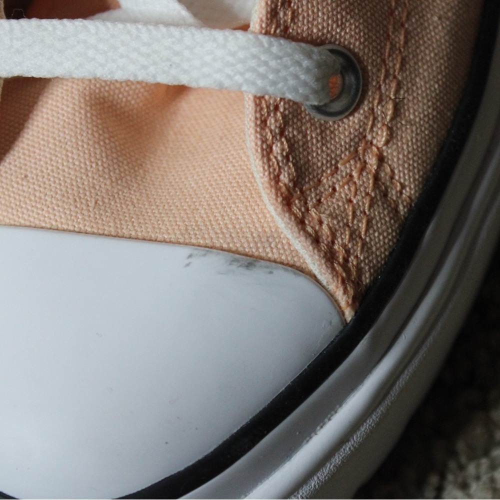 Converse Chuck Taylor All Star Lugged Lift Hi Sneaker - Big Kid - Coral Size 6 - Picture 6 of 10